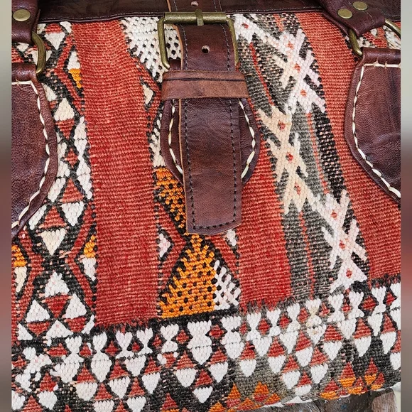 Handmade Leather & Kilim Duffel Bag - Picture 4 of 8